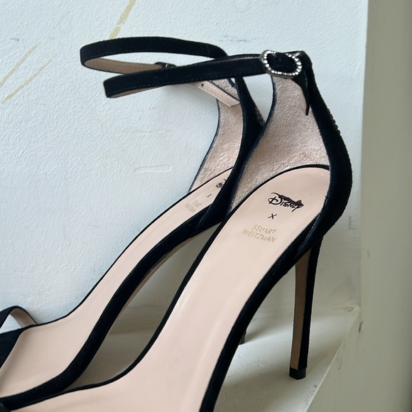 Disney x Stuart Weitzman Nudistcurve 100 Sandals in Black - Picture 4 of 6